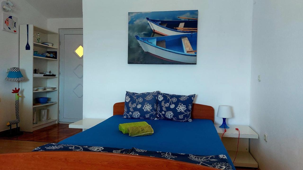 Arts Room Jasmina With Sea View Bikers And Pets Are Welcome Starigrad Paklenica Luaran gambar